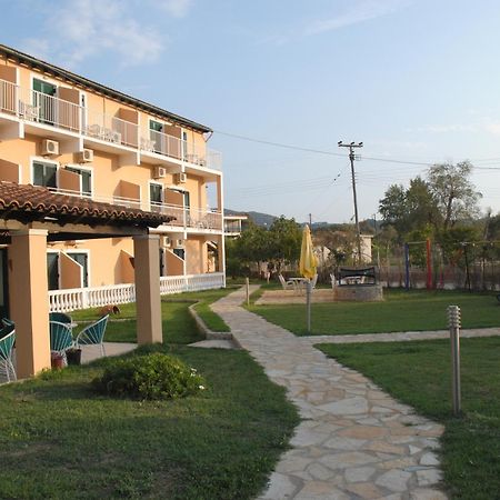Seabird Hotel Moraitika Exterior photo