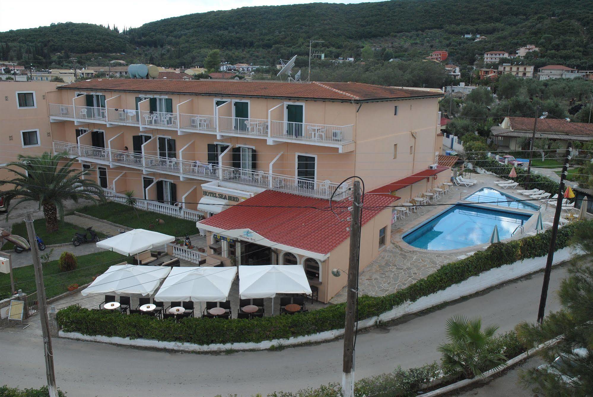Seabird Hotel Moraitika Exterior photo